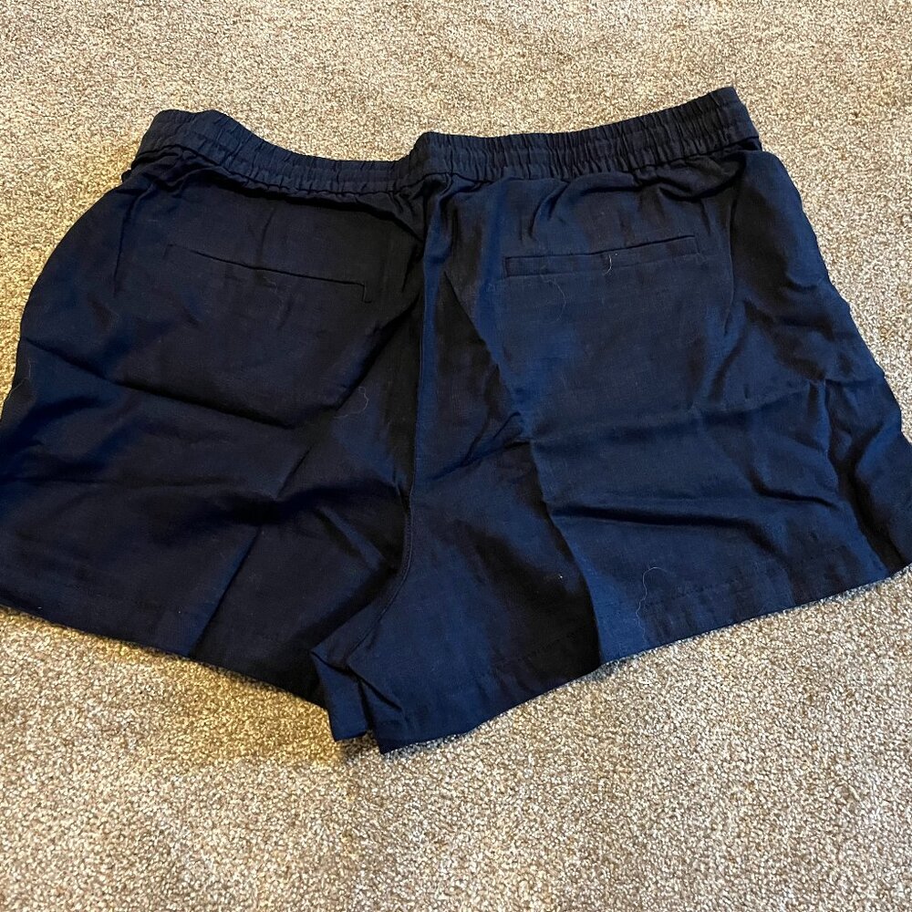 J Crew Seaside Linen Short - L